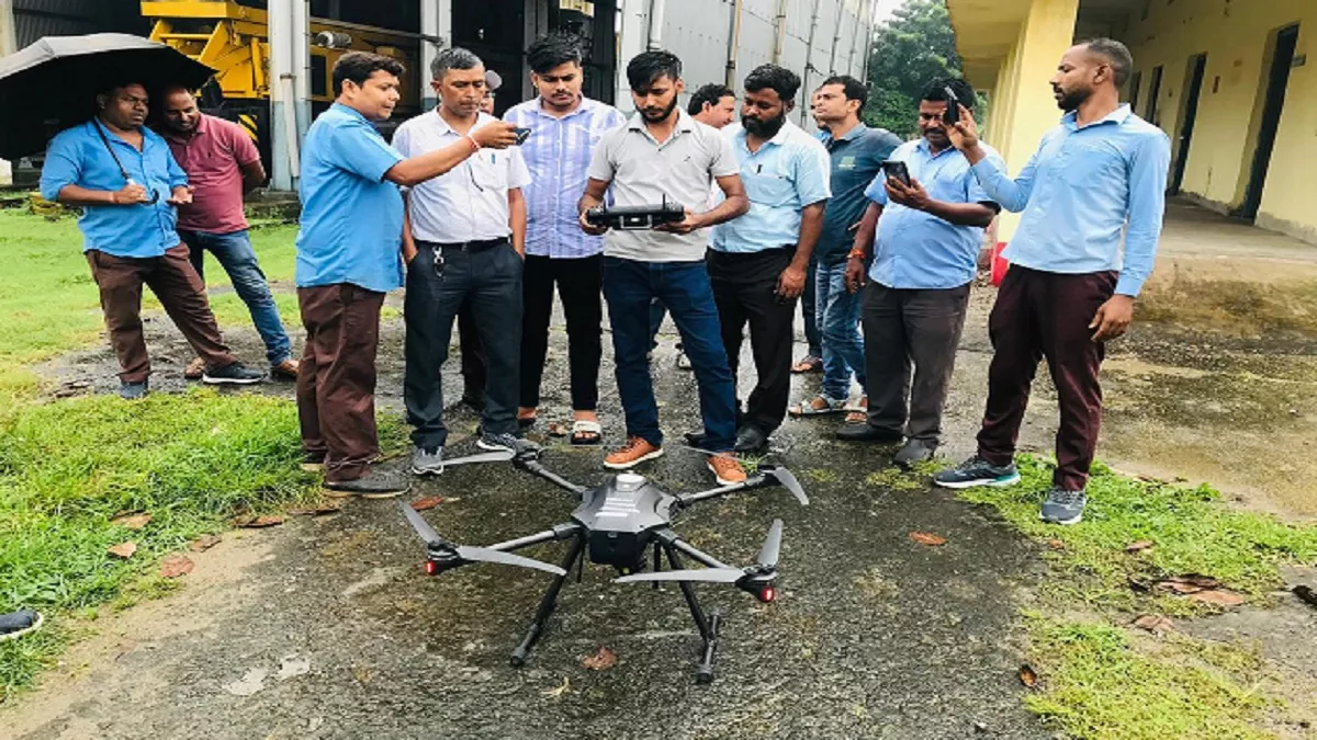 Indian Railway: दुर्घटनाओं को नियंत्रित करने के लिए अनूठी पहल, रेल पटरियों पर आसमान से रखी जाएगी नजर