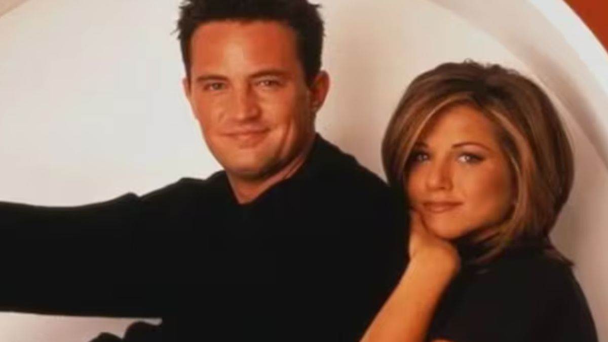 https://www.jagranimages.com/images/newimg/13082025/13_08_2025-friends_series__24012381.jpg