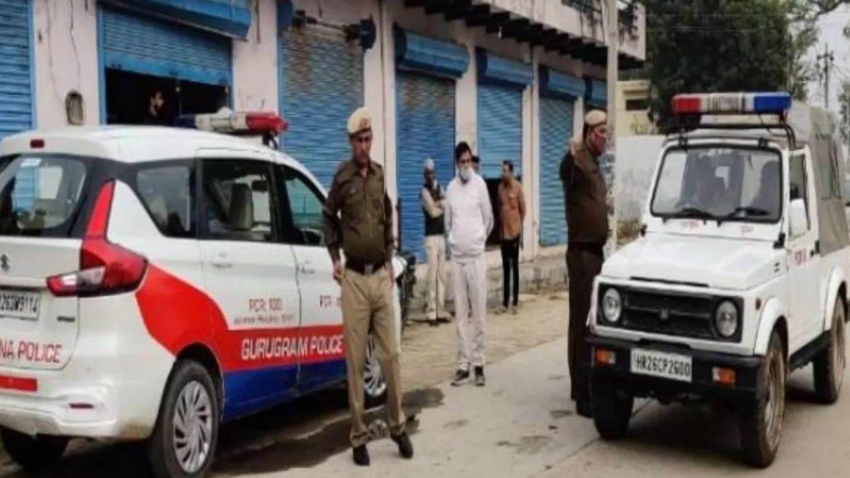 https://www.jagranimages.com/images/newimg/13082025/13_08_2025-gurugram_police_3_24012039.jpg