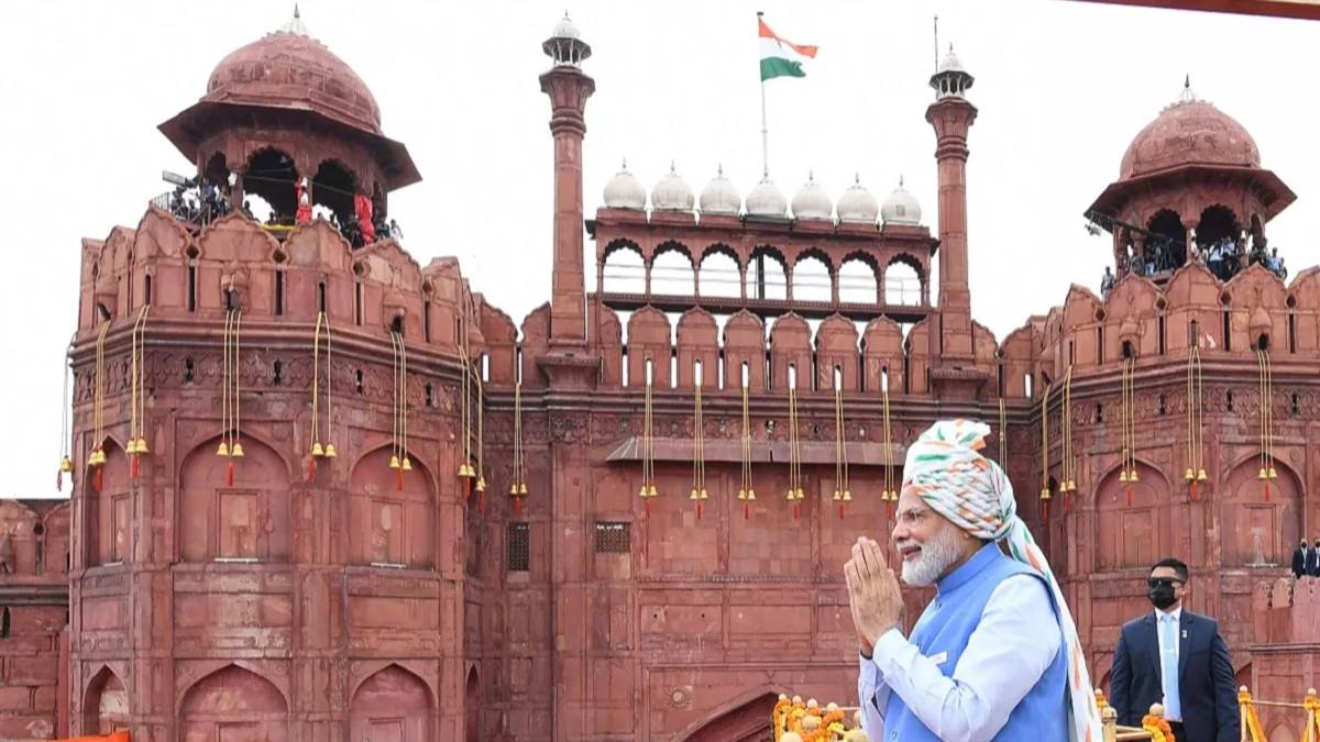 https://www.jagranimages.com/images/newimg/13082025/13_08_2025-independence_day_red_fort_modi_24012437.jpg