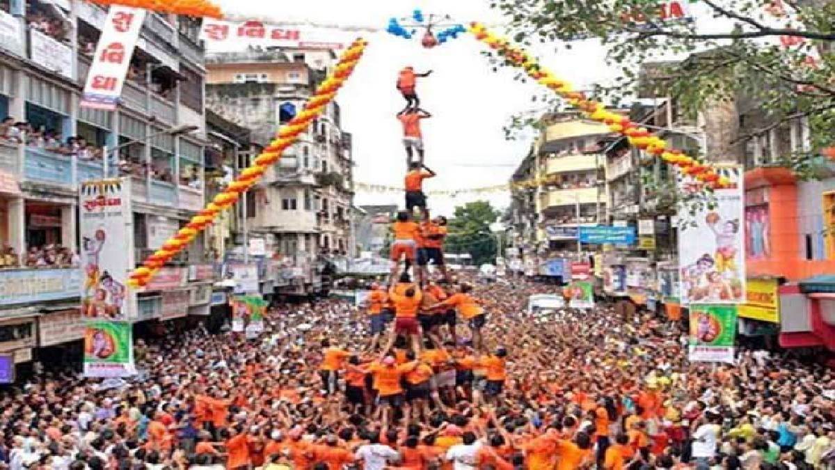 https://www.jagranimages.com/images/newimg/13082025/13_08_2025-krishna_janmashtami_24011841.jpg