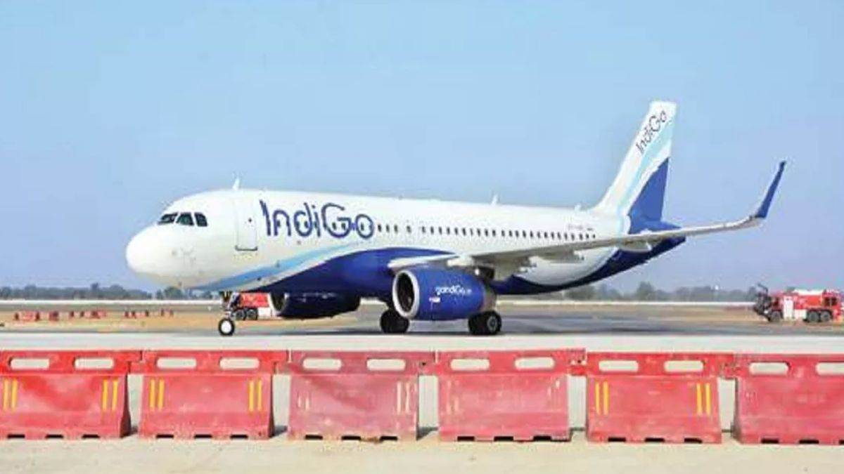 https://www.jagranimages.com/images/newimg/13082025/13_08_2025-noida_airport_24011471.jpg