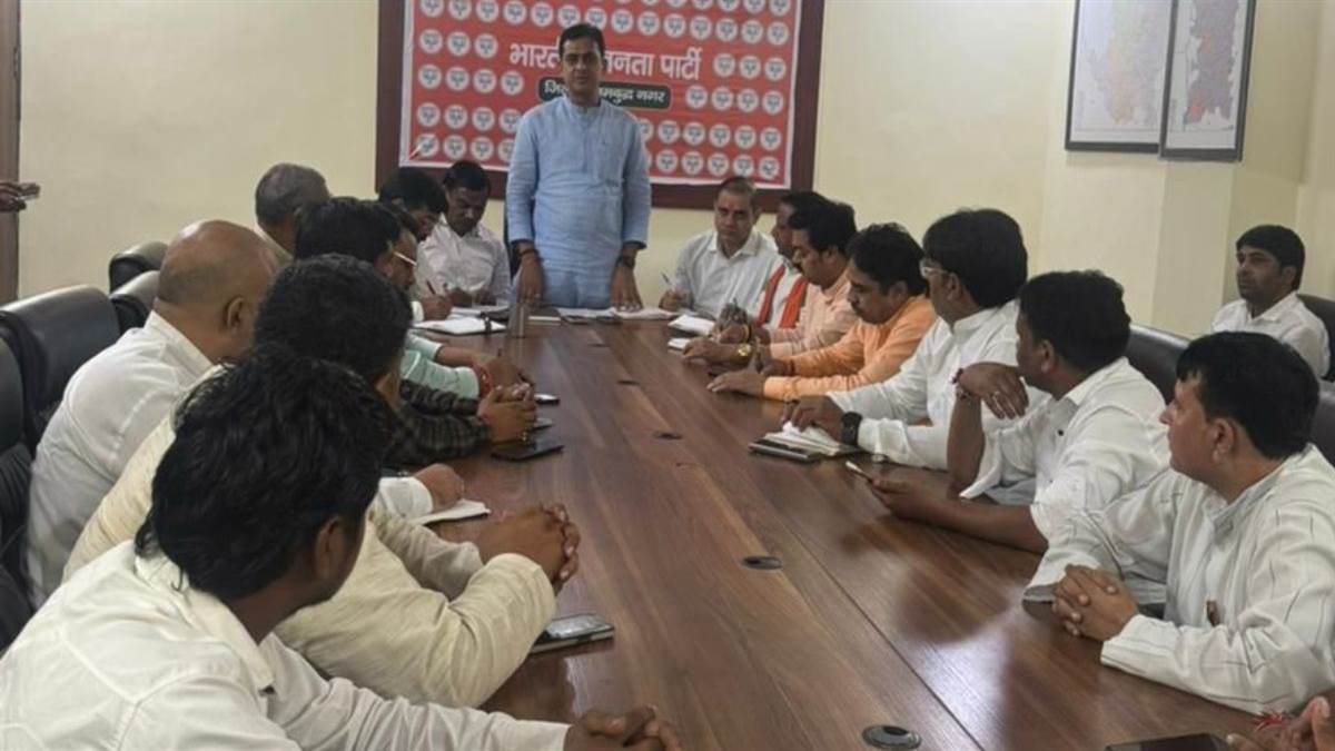 https://www.jagranimages.com/images/newimg/13082025/13_08_2025-noida_news_89_24011585.jpg