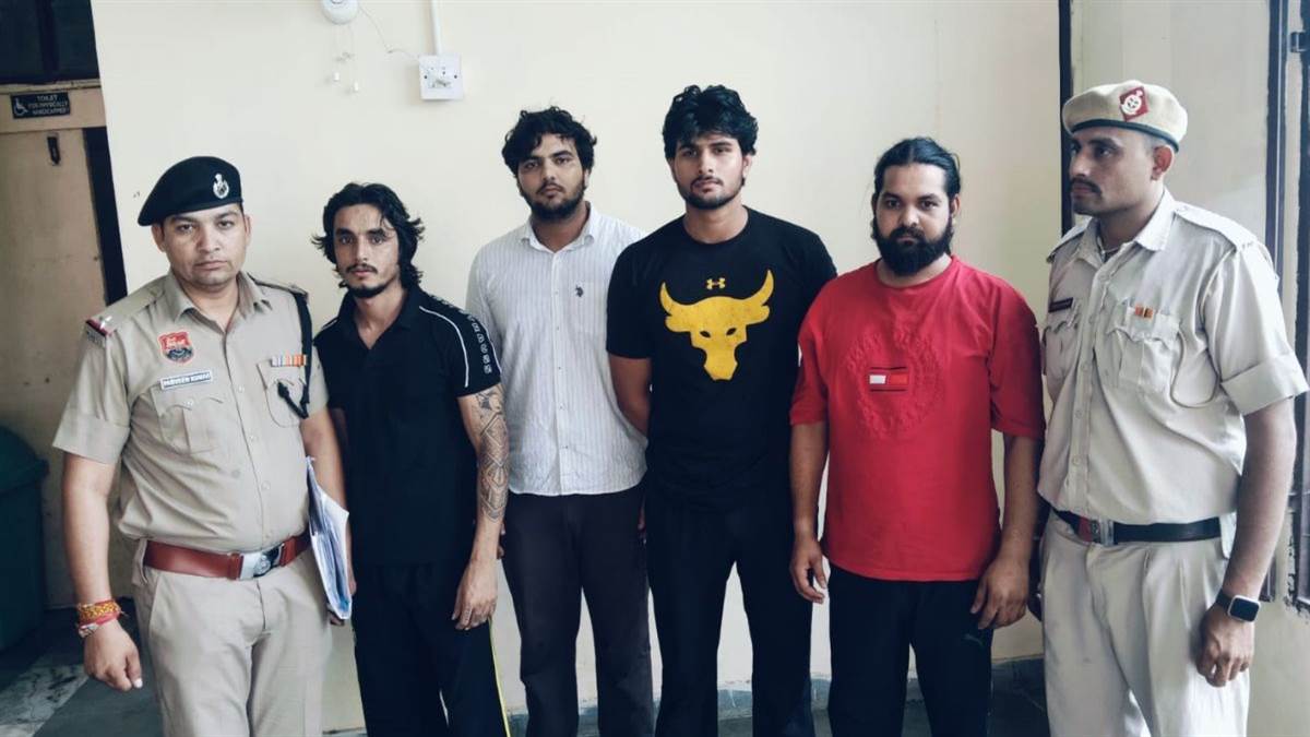 https://www.jagranimages.com/images/newimg/13082025/13_08_2025-rewari_news_8_24011746.jpg