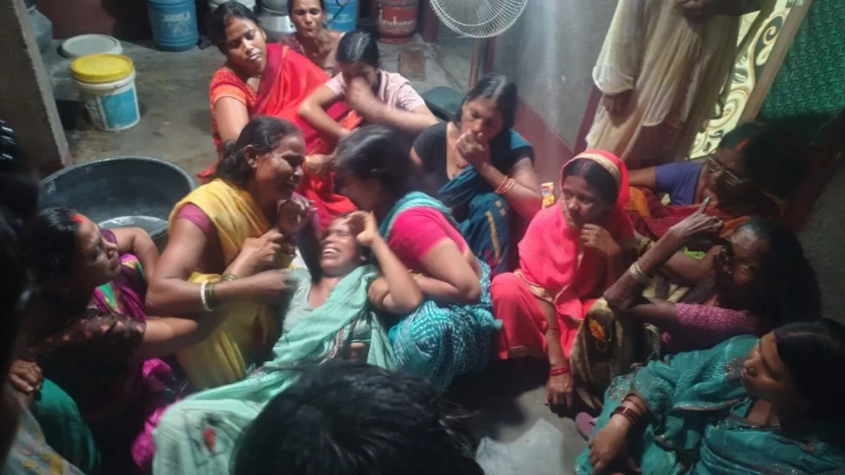 Road Accident: साइकल से रोज सीमेंट फैक्ट्री जाते थे रमेश, स्कार्पियो ने खत्म कर दी जिंदगी; TI ने दिखाई मानवता