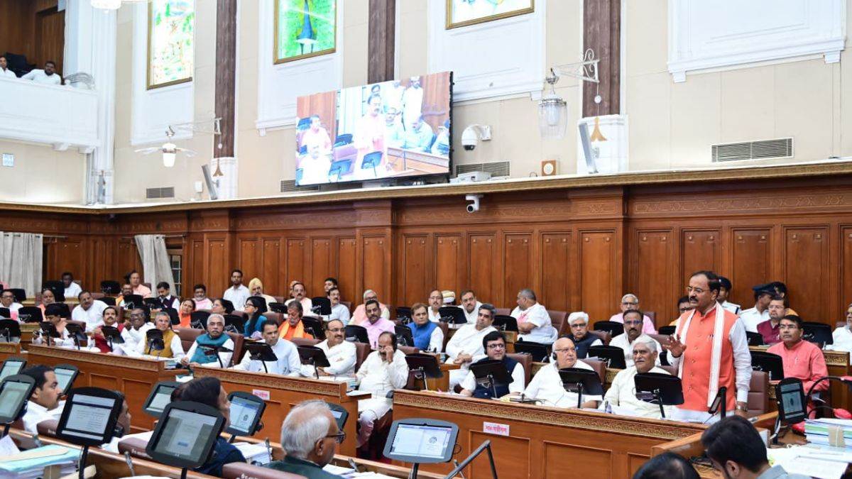 up vidhanmandal monsoon session 2025 in vidhan parishad government says committee will investigate complaints of illegal mining