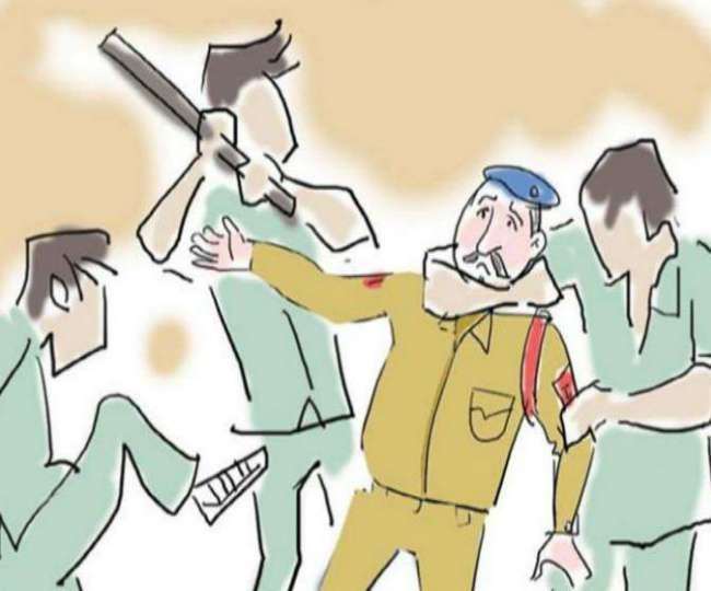 attack on team that went to stop illegal mining in lucknow home guard and driver injured