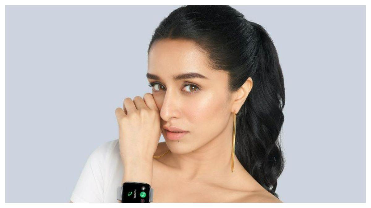 Shraddha Kapoor: वेस्टर्न लुक में श्रद्धा कपूर ने लूटी महफिल, फैंस बोले  बेहद गॉर्जियस - Shraddha Kapoor spotted in western look in jeans t shirt  jacket