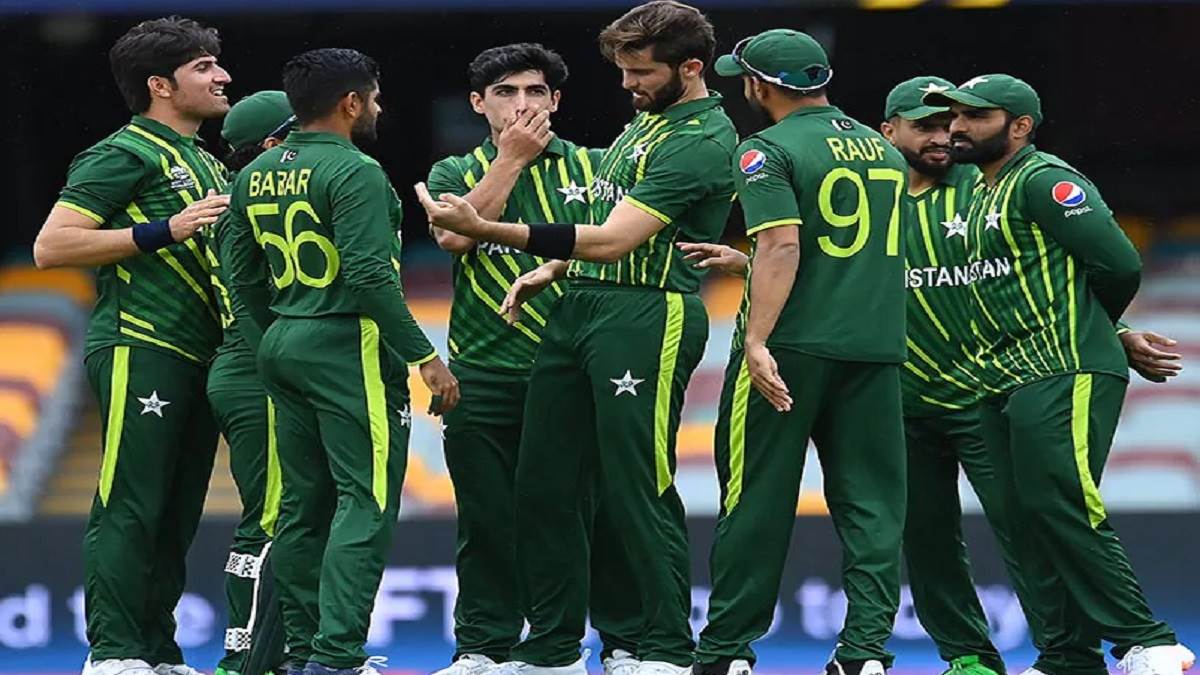 https://www.jagranimages.com/images/newimg/13092023/13_09_2023-pakistan_cricket_team_23529417.jpg