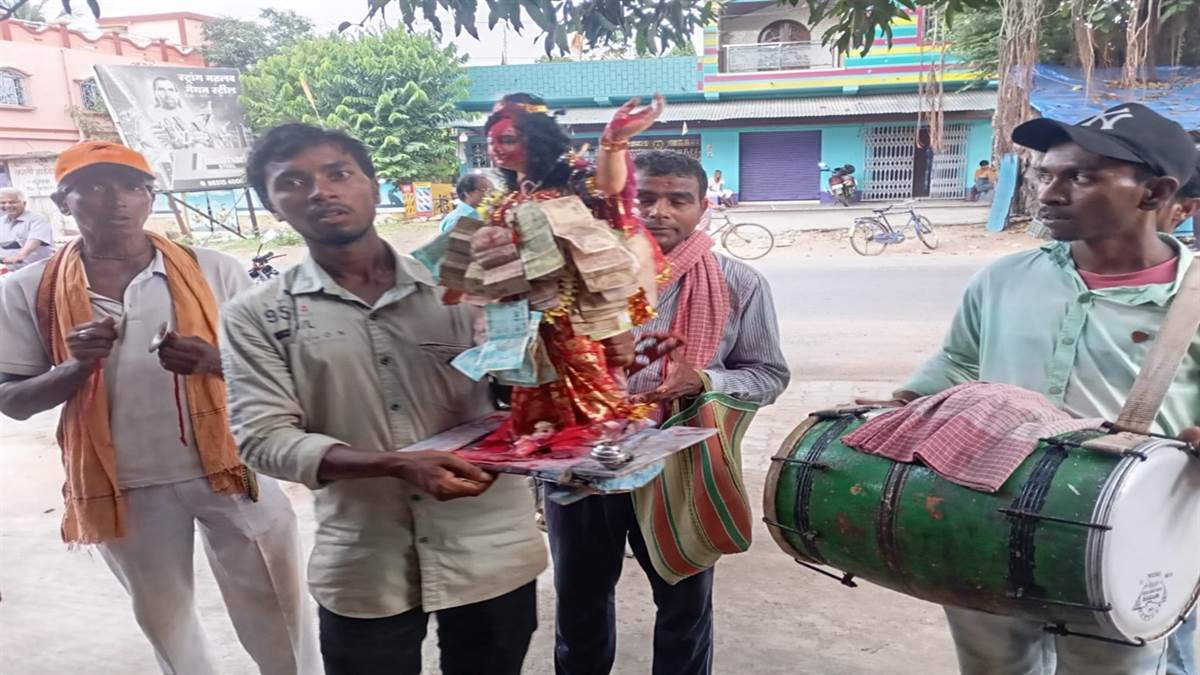 https://www.jagranimages.com/images/newimg/13092025/13_09_2025-bhadu_24045711.jpg