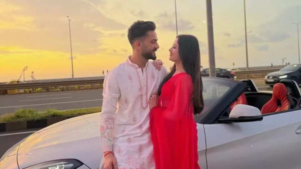 Elvish Yadav Romantic Photos With Jannat Zubair