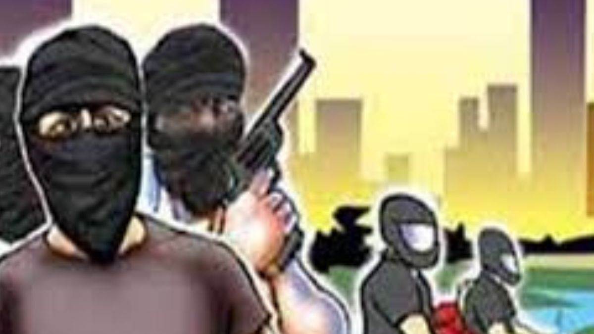 https://www.jagranimages.com/images/newimg/13092025/13_09_2025-loot_24045894.jpg