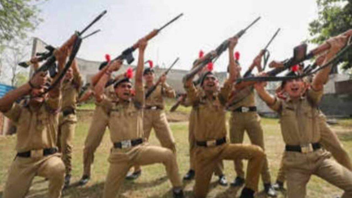 https://www.jagranimages.com/images/newimg/13092025/13_09_2025-ncc_cadets_firing__24045808.jpg