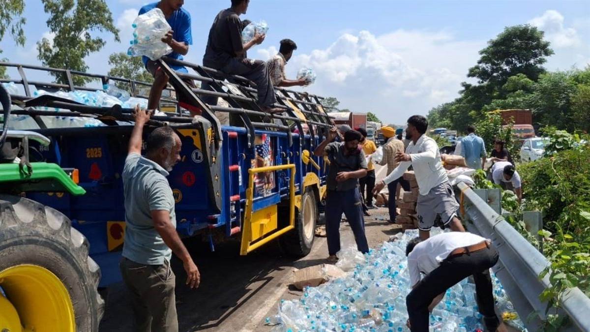 https://www.jagranimages.com/images/newimg/13092025/13_09_2025-patiala_accident_24046186.jpg