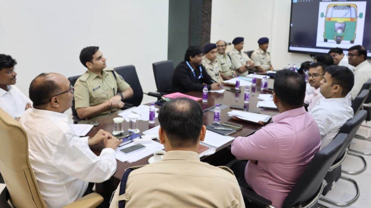 https://www.jagranimages.com/images/newimg/13092025/13_09_2025-patna_jam_24045390.jpg