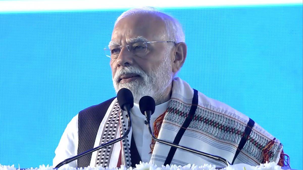 https://www.jagranimages.com/images/newimg/13092025/13_09_2025-pm_modi_in_manipur_24045838.jpg