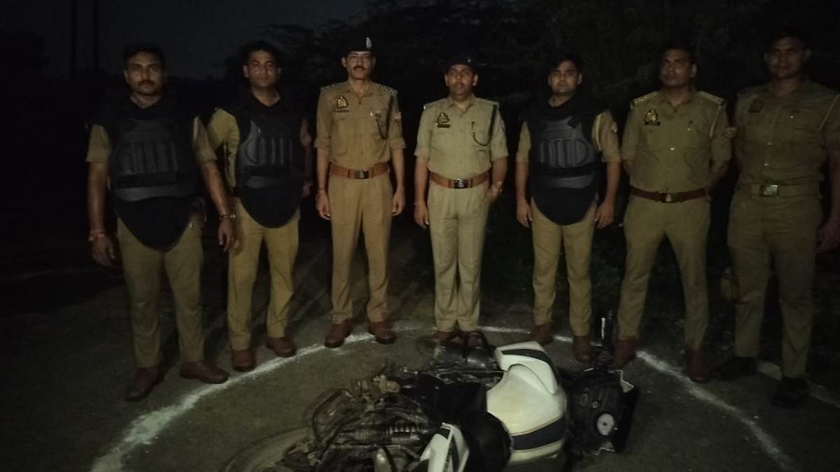 https://www.jagranimages.com/images/newimg/13092025/13_09_2025-police_encounter_24045531.jpg