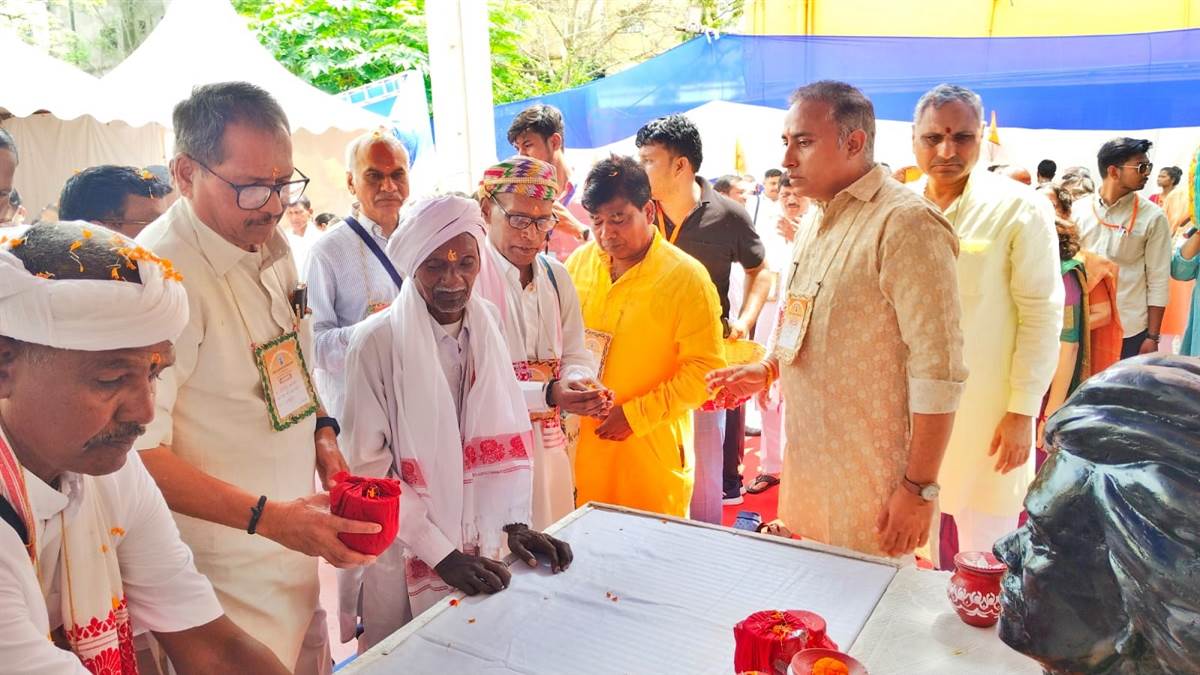 https://www.jagranimages.com/images/newimg/13092025/13_09_2025-rss_24045652.jpg