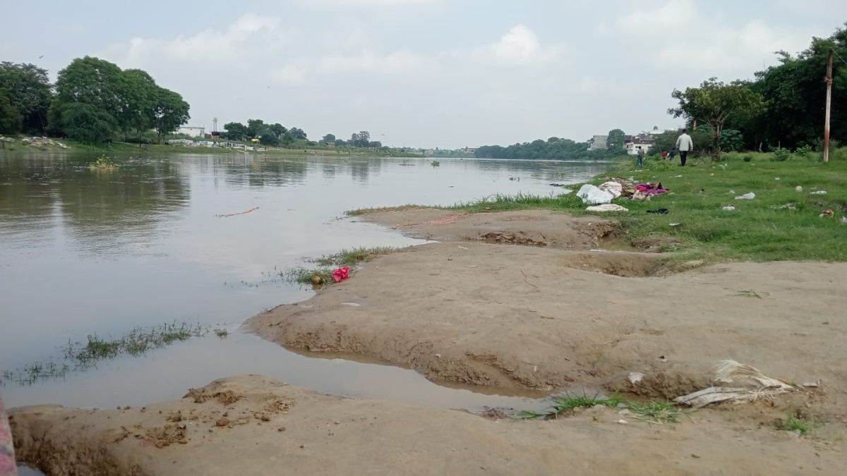 https://www.jagranimages.com/images/newimg/13092025/13_09_2025-sultanpur_news_24045659.jpg