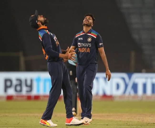 T20 World Cup India Squad: टी20 वर्ल्डकप टीम से Axar Patel हुए बाहर, शार्दुल ठाकुर की स्क्वॉड में एंट्री