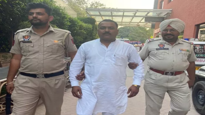जालंधर भाजपा नेता प्रदीप खुल्लर को पुलिस ने गिरफ्तार कर लिया है।