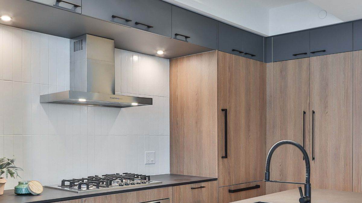 Whirlpool kitchen on sale chimney price