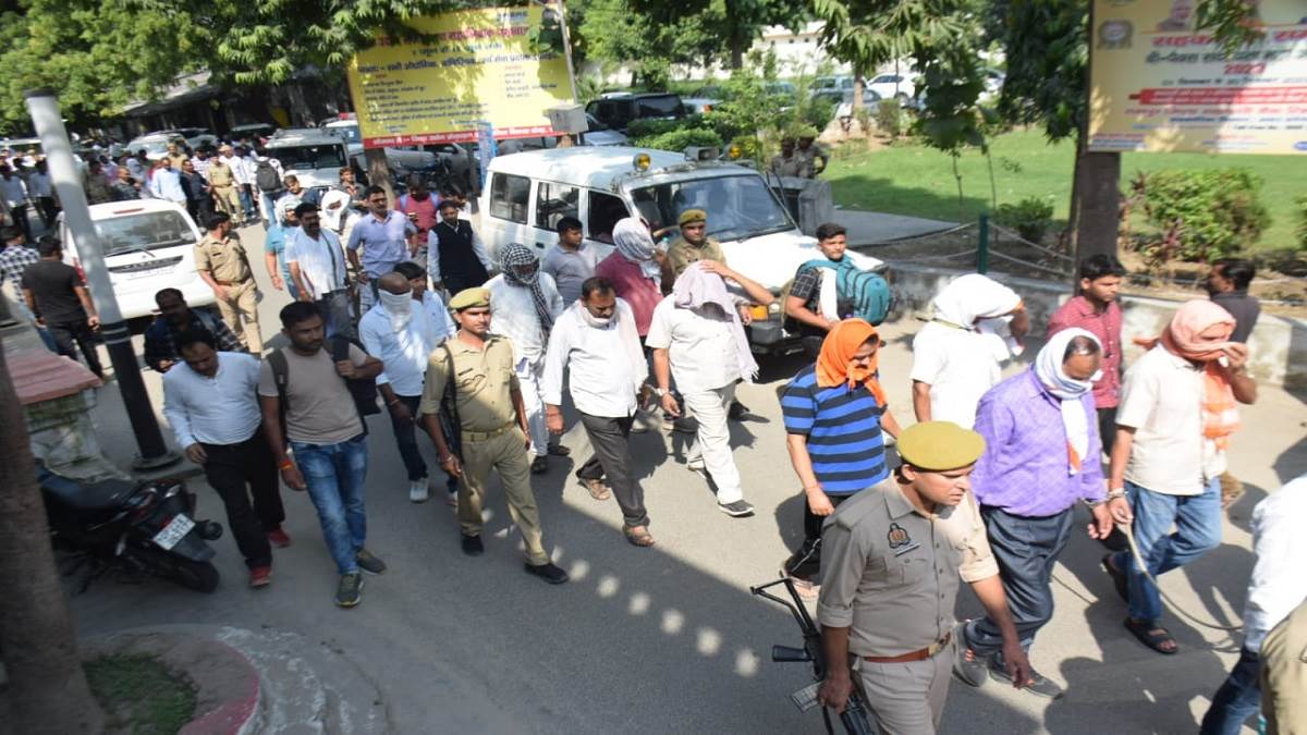 rampur kartoos kand convicted in cartridge scam reaches court sentence pronounced today