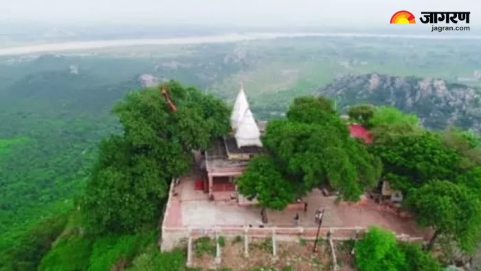 आस्था और प्रकृति दर्शन का 'शिखर', समृद्ध इतिहास से परिचित कराती हैं वाणावर की पहाड़ियां