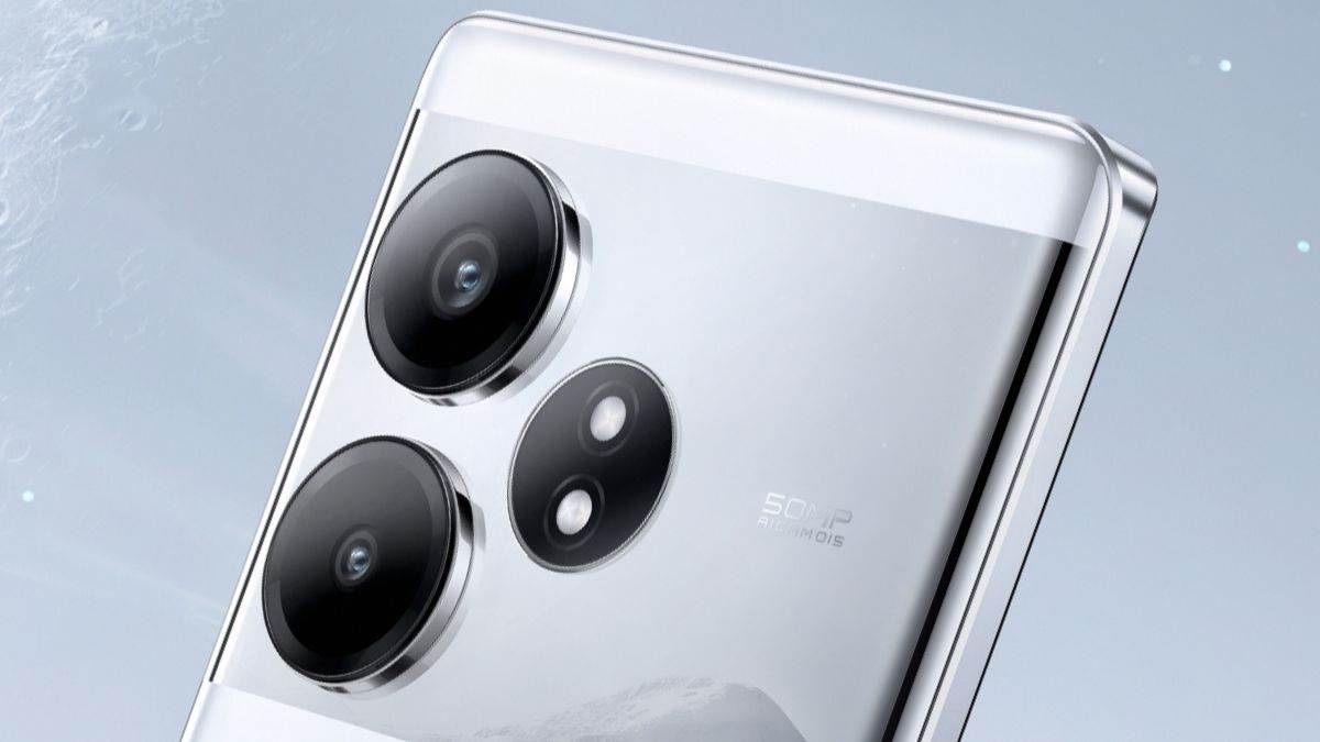 https://www.jagranimages.com/images/newimg/13102024/13_10_2024-_realme_gt_6t_cover_23814948.jpg