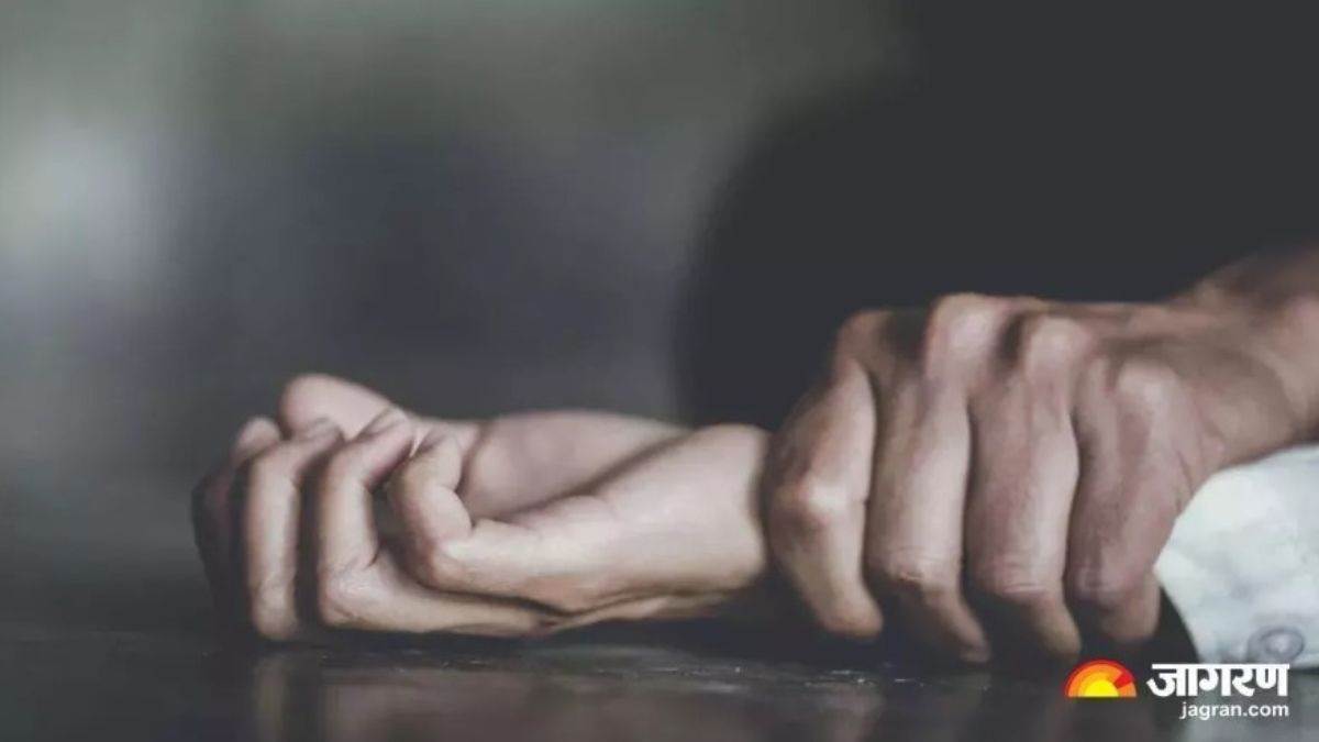 rape with married woman keeping a knife on the neck of her two year old son