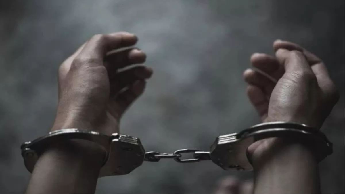 12 वर्ष की उम्र में किशोरी को नौकरी दिलाने के लिए झारखंड से दिल्ली लेकर आया था आरोपित।