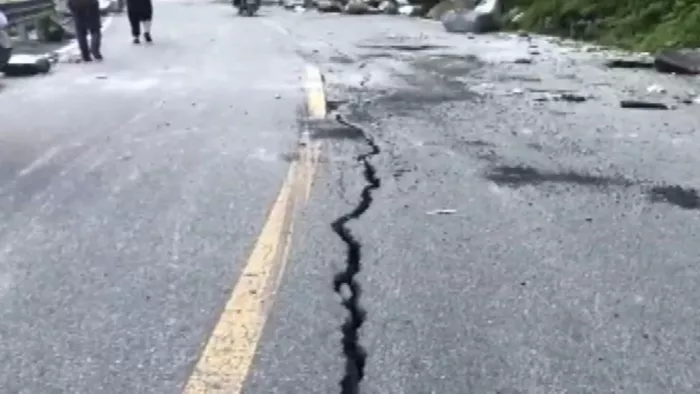 Big Earthquake in Delhi :दिल्ली-NCR में आखिर क्यों आ सकता है एक बड़ा भूकंप। एजेंसी।