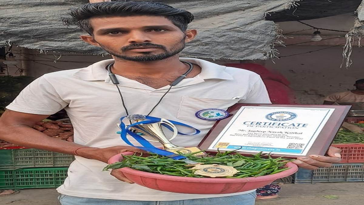 https://www.jagranimages.com/images/newimg/13112022/13_11_2022-green_chilli_23200887.jpg
