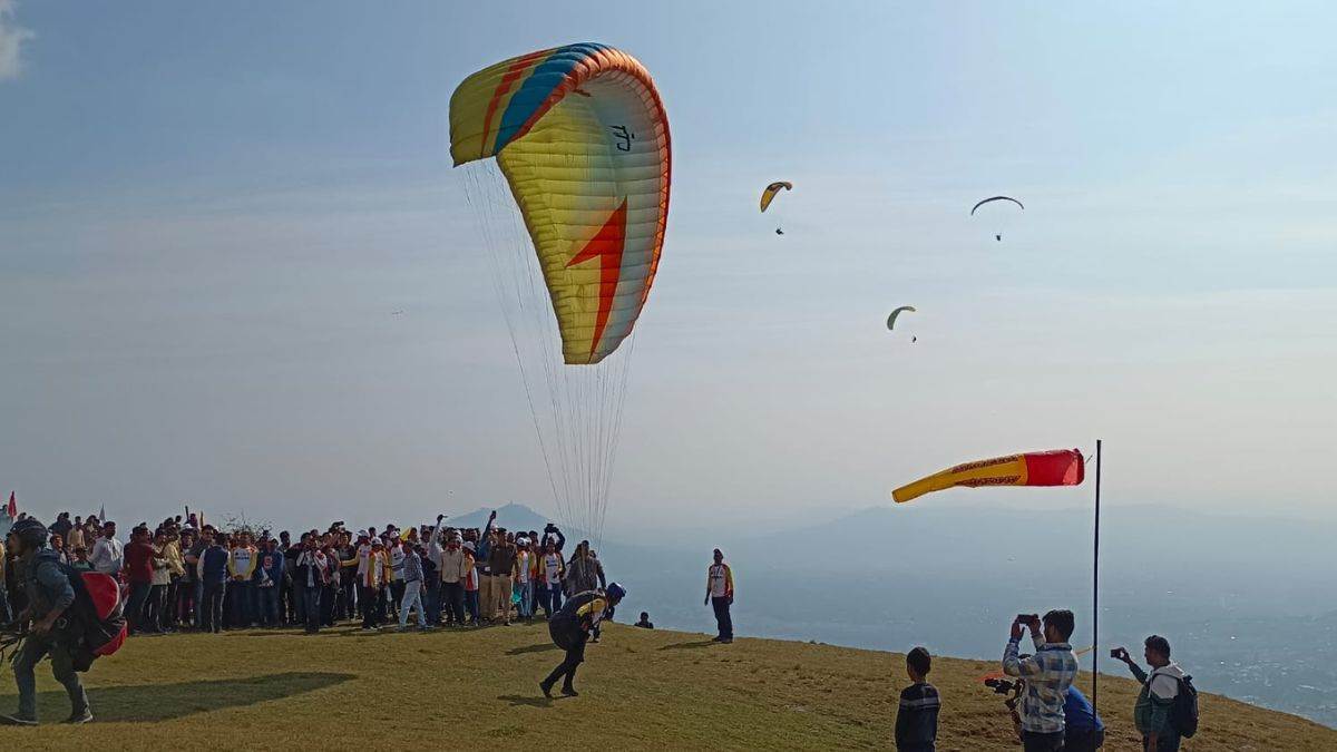 preparation to divide beed billing and narwana paragliding site these places are suitable for site accuracy competition