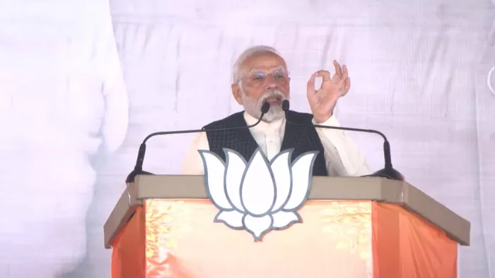 chhattisgarh election 2023: पीएम मोदी ने छत्तीसगढ़ के मुंगेली में चुनावी जनसभा को संबोधित किया।(फोटो सोर्स: एएनआई)