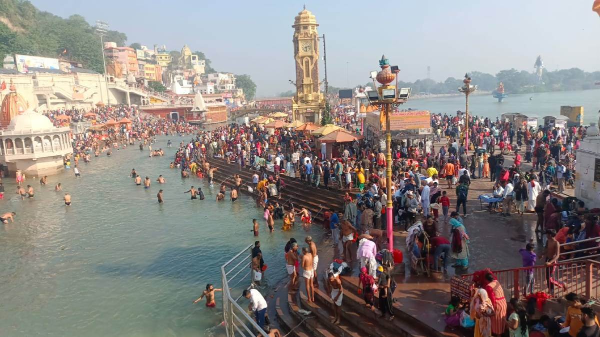 https://www.jagranimages.com/images/newimg/13112023/13_11_2023-somvati_amavasya_23579384.jpg