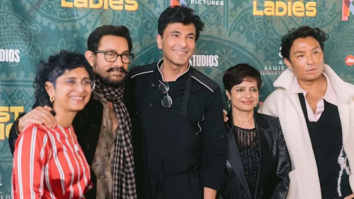 लापता लेडीज की टीम शेफ विकास खन्ना के साथ (Photo Credit Instagram)