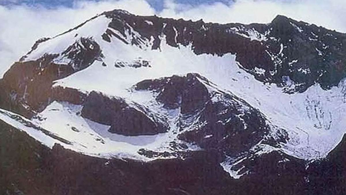 https://www.jagranimages.com/images/newimg/13112024/13_11_2024-om-parvat_23830404.jpg