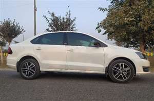 Skoda Rapid Monte Carlo की तस्वीर (फोटो साभार: जागरण)