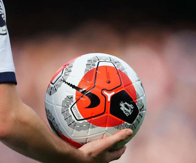 https://www.jagranimages.com/images/newimg/13122021/13_12_2021-football_22289825.jpg