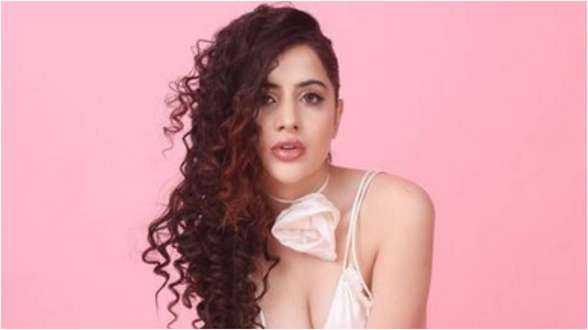 https://www.jagranimages.com/images/newimg/13122022/13_12_2022-urfi_javed5_23255898.jpg