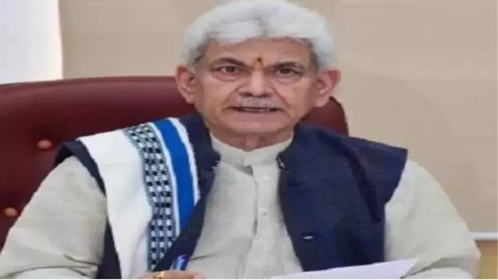 जम्मू-कश्मीर के LG मनोज सिन्हा ने 2001 के संसद हमले के पीड़ितों को दी श्रद्धांजलि।फाइल फोटो