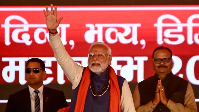 प्रयागराज में 5500 करोड़ की 167 परियोजनाओं का शुभारंभ।