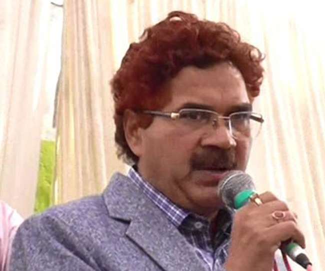 बसपा विधायक रामवीर उपाध्याय ने पार्टी से इस्तीफा दे दिया है।