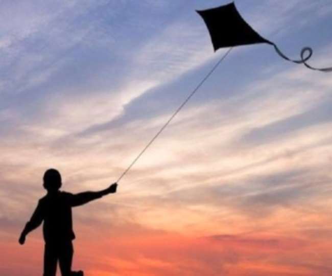 Makar Sankranti 2022: गुजरात में पतंगबाजी के दौरान हादसे, मांझे की चपेट में आए 60 से ज्यादा लोग हुए घायल - More than 60 injured by manja during kite flying on Makar Sankranti 2022 in Gujarat