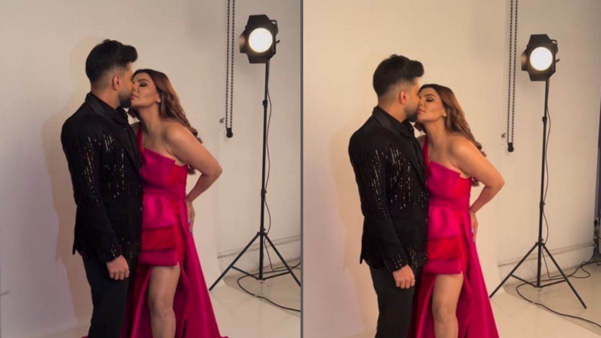 rakhi sawant shares liplock video with adil khan durrani after marriage change her name to fatima