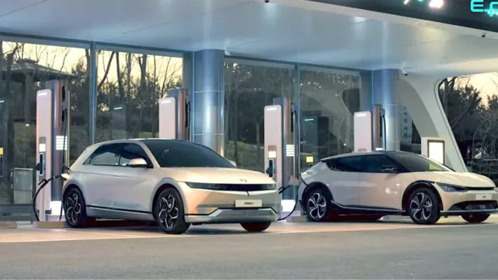 Hyundai IONIQ 5 EV vs Kia EV6, who is strong in both electric cars