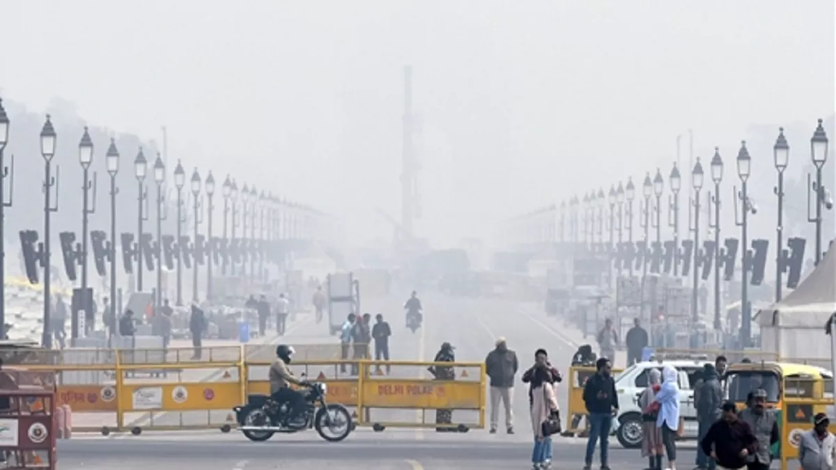 Cold Wave in Delhi: दिल्लीवासियों को सर्दी से मिली थोड़ी राहत, लेकिन आज से फिर कहर बरपाएगी शीतलहर