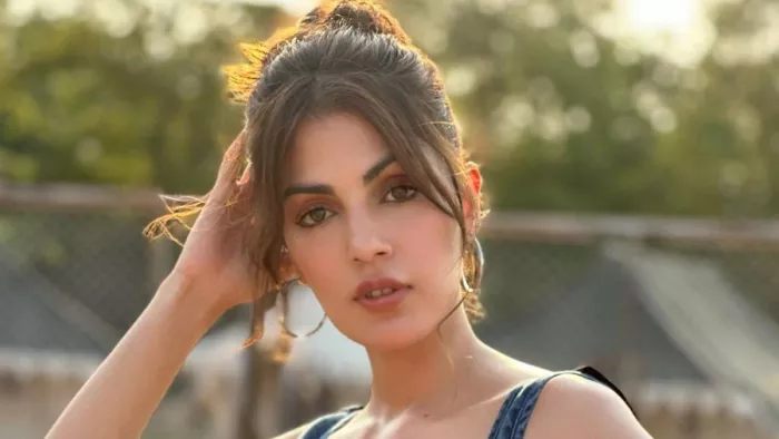 रिया चक्रवर्ती ने क्यों रिहा होने के बाद जेल में किया था नागिन डांस। फोटो क्रेडिट- इंस्टाग्राम