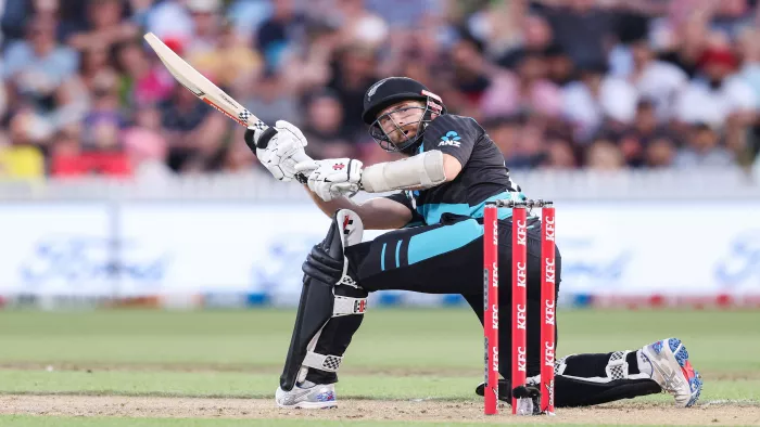 Kane Williamson: केन विलियमसन रिटायर्ड हर्ट होकर पवेलियन लौटे।